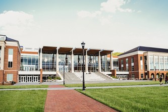 郑州市里哪里好玩（郑州市里哪里好玩的地方）